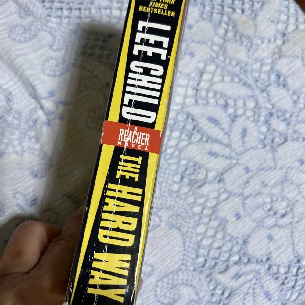 The Hard Way - 9780440246008, paperback, Lee Child Jack Reacher Novel